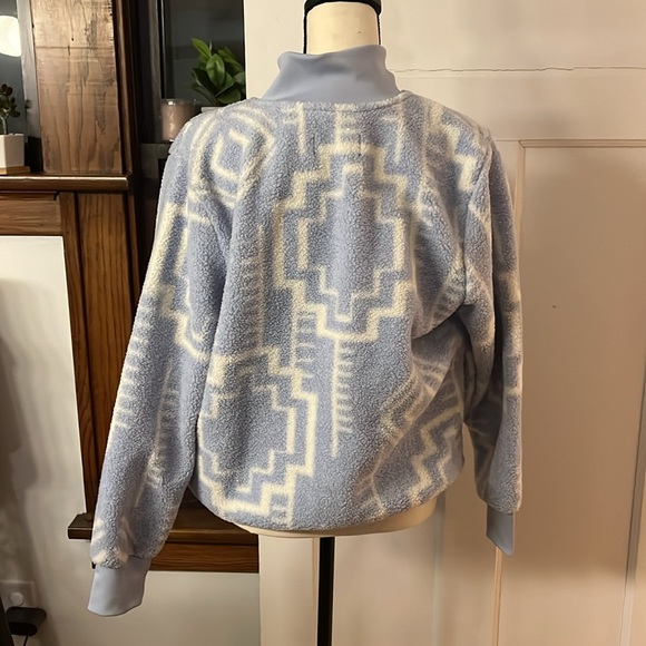 BLUE Susan Graver Women's Top Sweater Sz S Weekend Printed Polar Fleece Blue - Picture 8 of 10